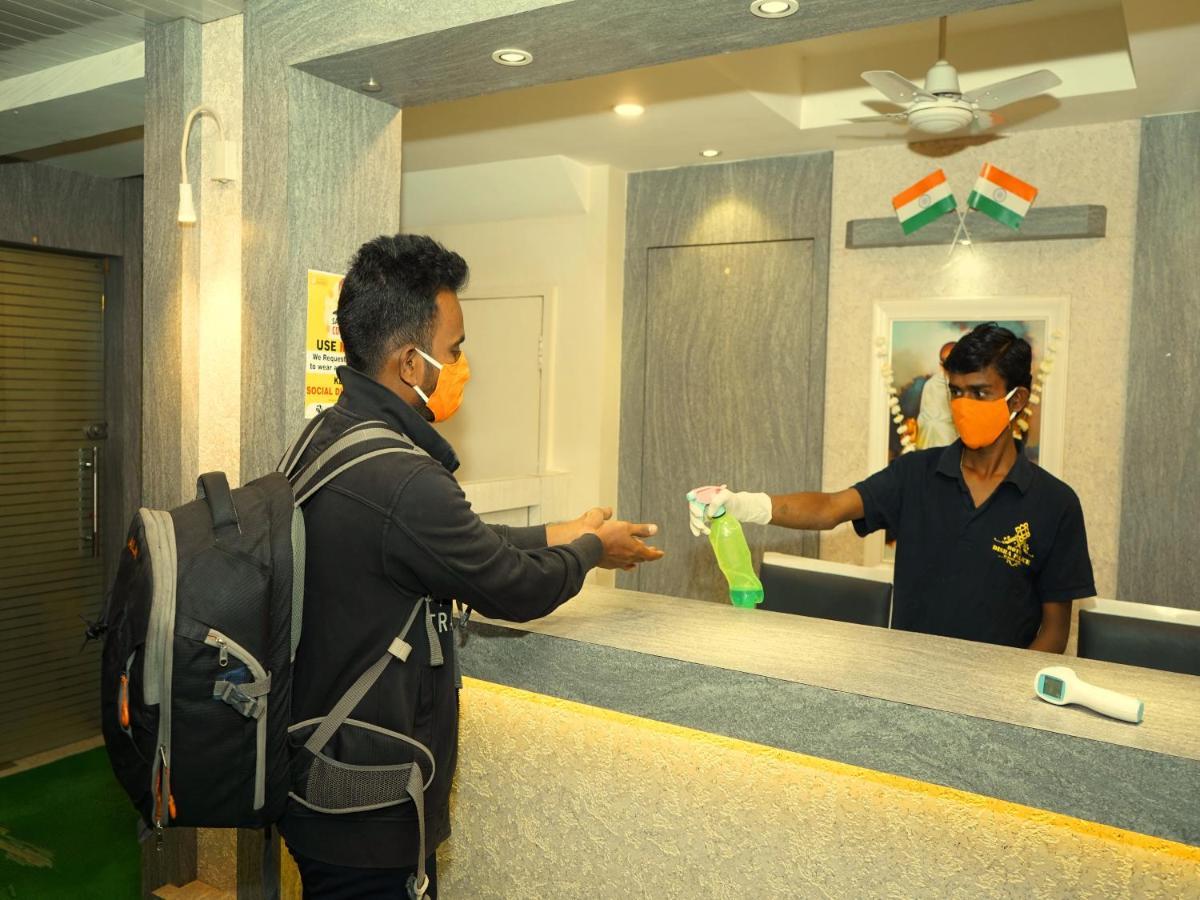 Hotel Disha Palace Shirdi Εξωτερικό φωτογραφία