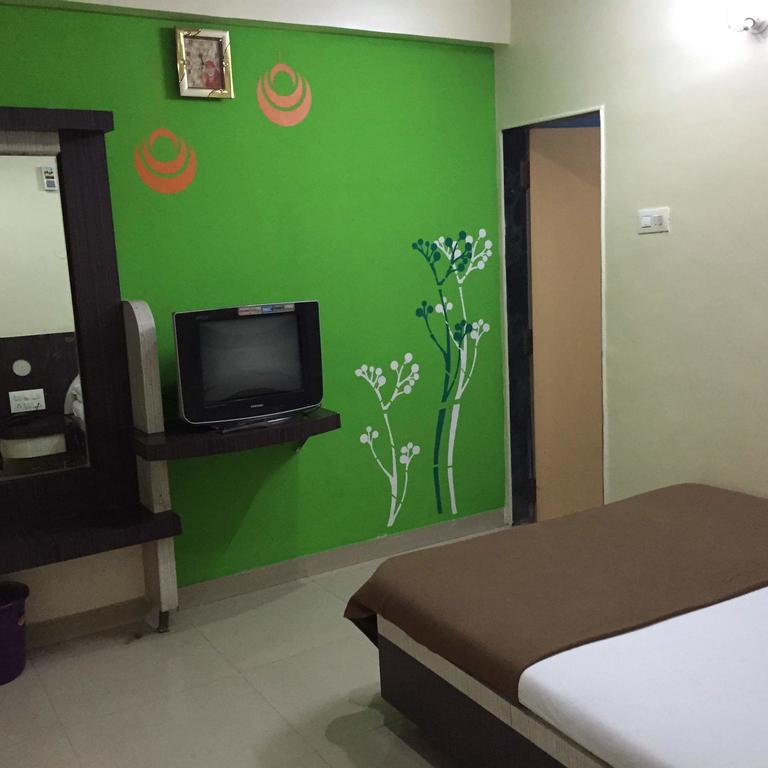 Hotel Disha Palace Shirdi Εξωτερικό φωτογραφία