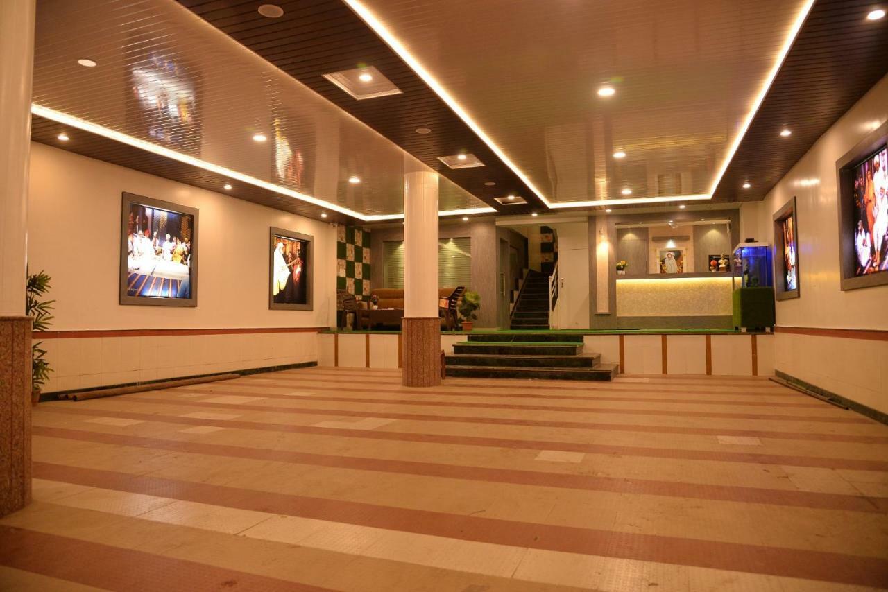 Hotel Disha Palace Shirdi Εξωτερικό φωτογραφία