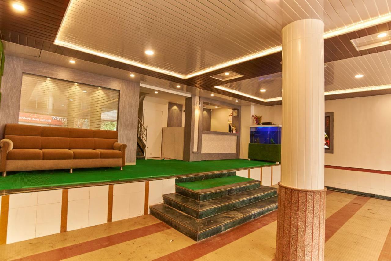 Hotel Disha Palace Shirdi Εξωτερικό φωτογραφία