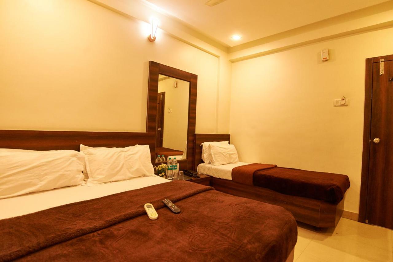 Hotel Disha Palace Shirdi Εξωτερικό φωτογραφία
